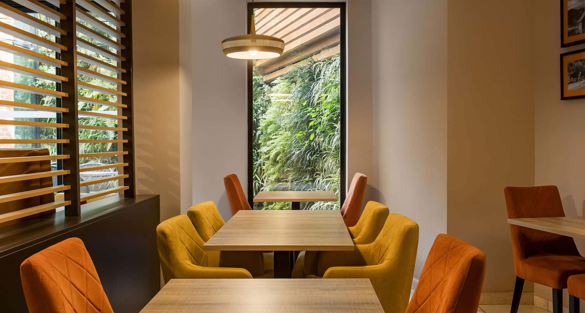 Radisson Serviced Apartments Antananarivo City Center - Restaurant