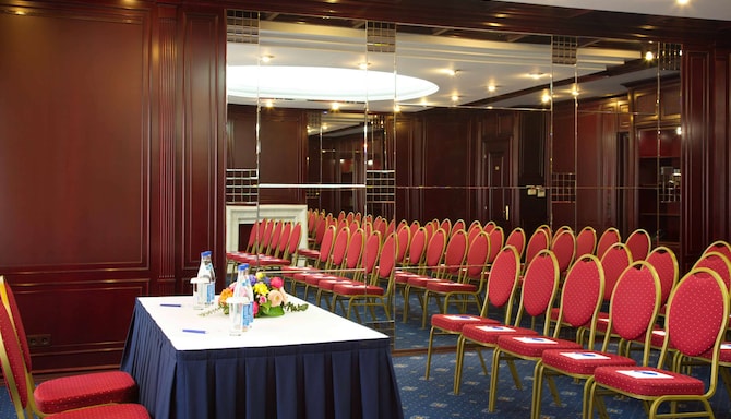 Radisson Slavyanskaya Hotel and Business Centre, Moscow — зал для мероприятий