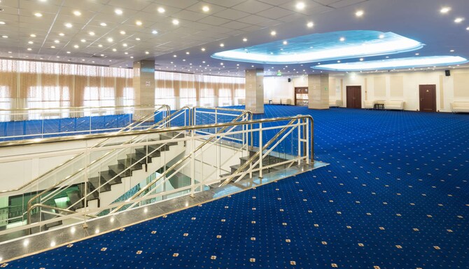 Radisson Slavyanskaya Hotel and Business Centre, Moscow - фойе перед конференц-залом