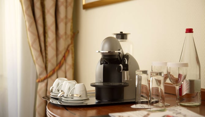 Radisson Slavyanskaya Hotel and Business Centre, Moscow - Superior Room coffee machine