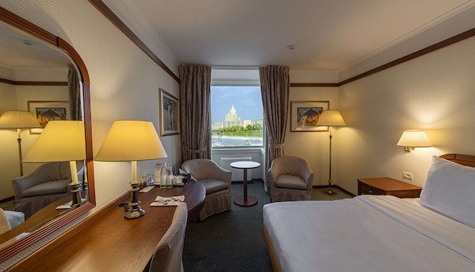 Radisson Slavyanskaya Hotel & Business Center, Moscow - Standard Room