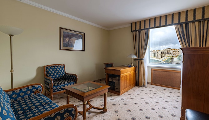 Radisson Slavyanskaya Hotel & Business Center, Moscow - Executive Suite