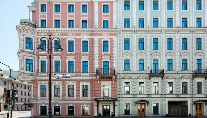 Radisson Sonya Hotel, St. Petersburg - Vy över fasaden