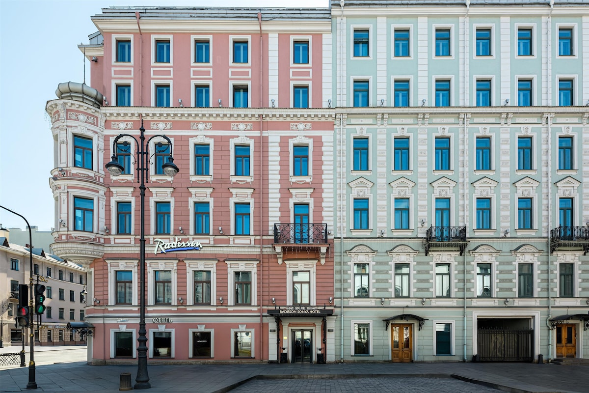 Radisson Sonya Hotel, St. Petersburg - Exterior view