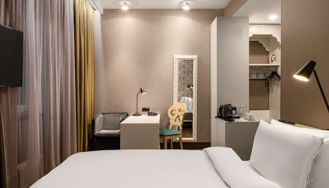 Radisson Sonya Hotel, St. Petersburg - Superior Room with twin beds