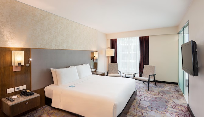 Radisson Suites Bangkok Sukhumvit - Suite