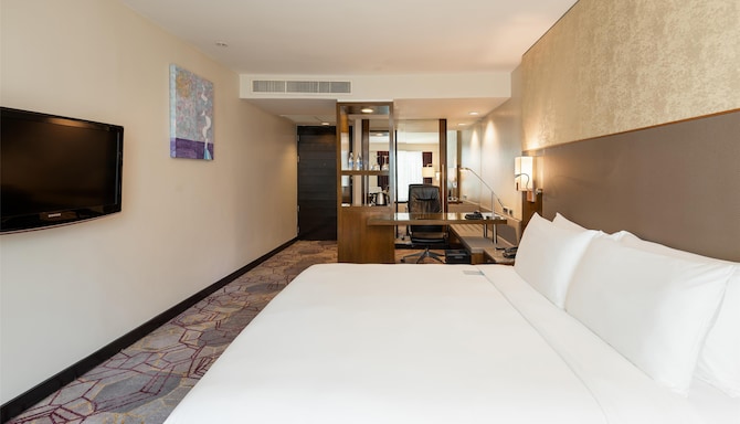 Radisson Suites Bangkok Sukhumvit - Suite