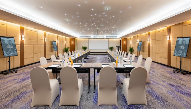 Radisson Suites Bangkok Sukhumvit - Event Room