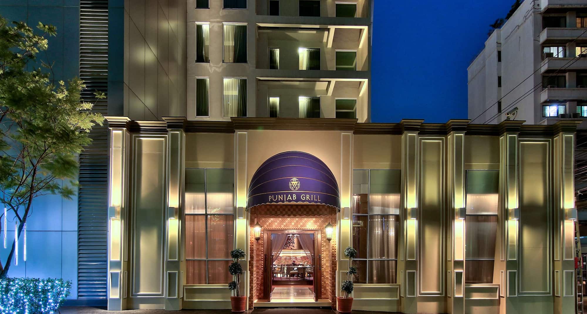 Radisson Suites Bangkok Sukhumvit - Punjab Grill