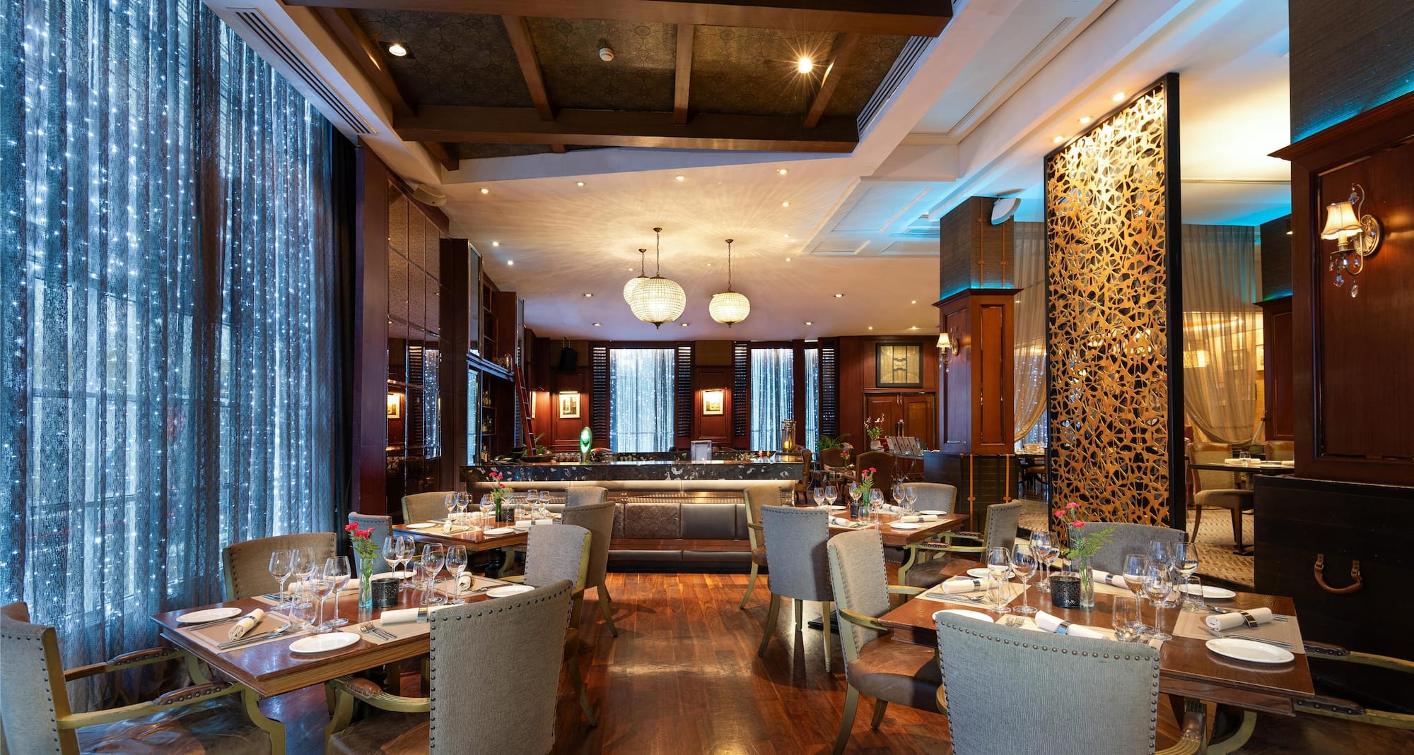 Radisson Suites Bangkok Sukhumvit - Punjabi Grill Restaurant