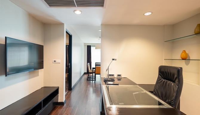 Radisson Suites Bangkok Sukhumvit - Suite