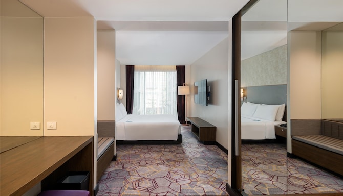 Radisson Suites Bangkok Sukhumvit - Suite
