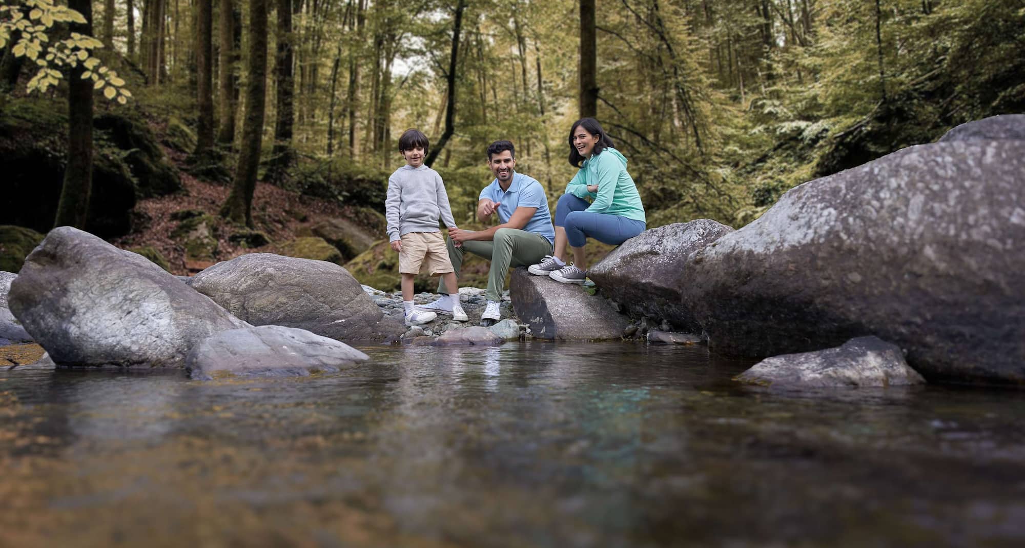 Rakkh Resort, a member of Radisson Individuals Retreats - Family Pool Picnic