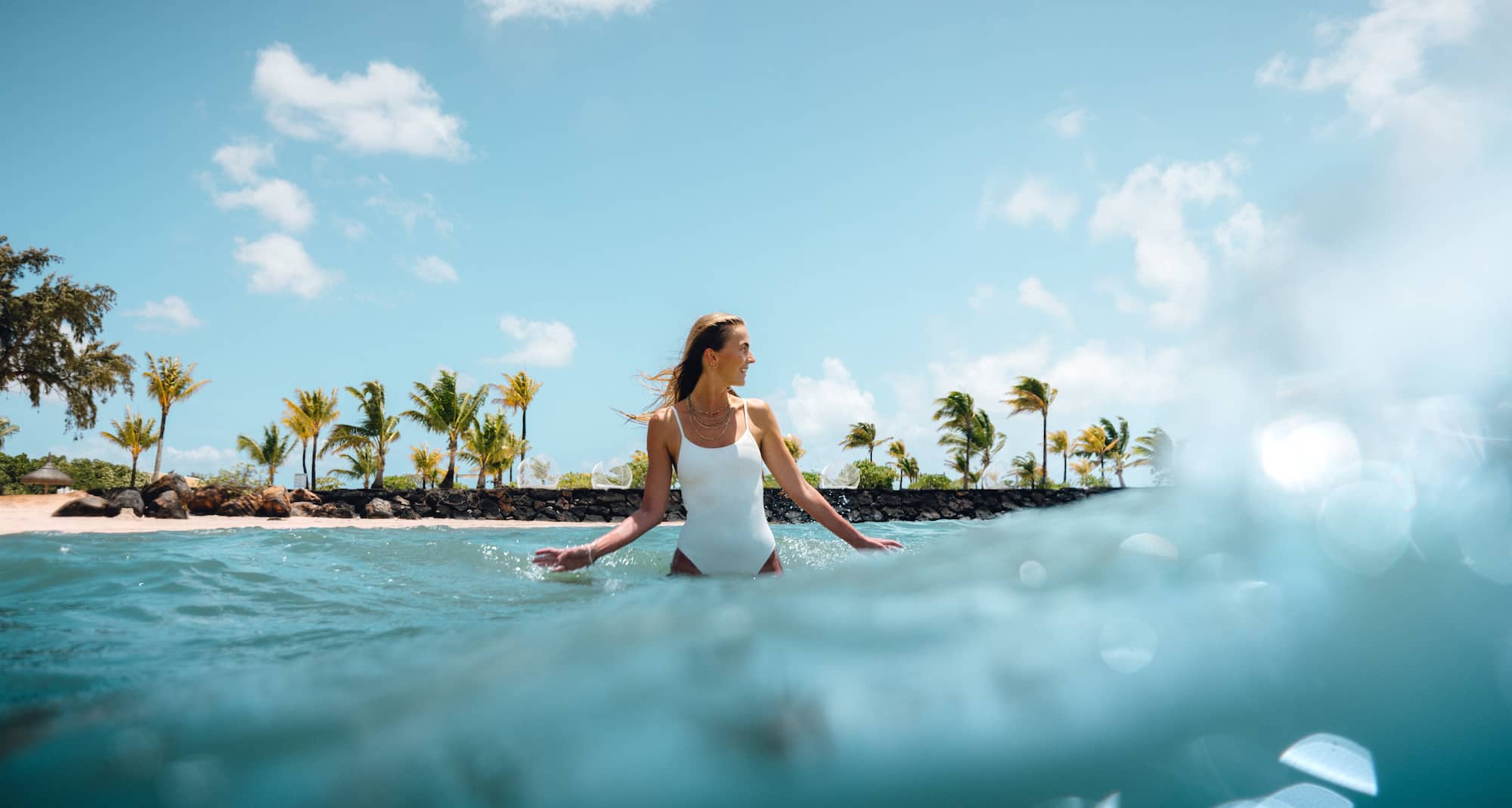 Resorts - hotel resources - KEY VISUALS CLEAN HORIZONTAL SINGLE BEACH