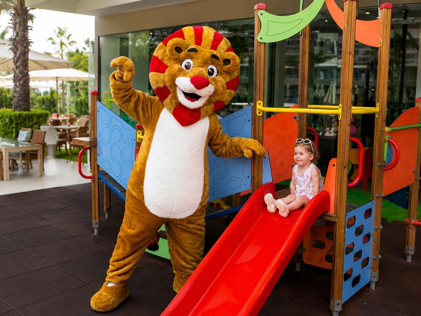 Family fun with Leon at Radisson Blu Resort, Gran Canaria