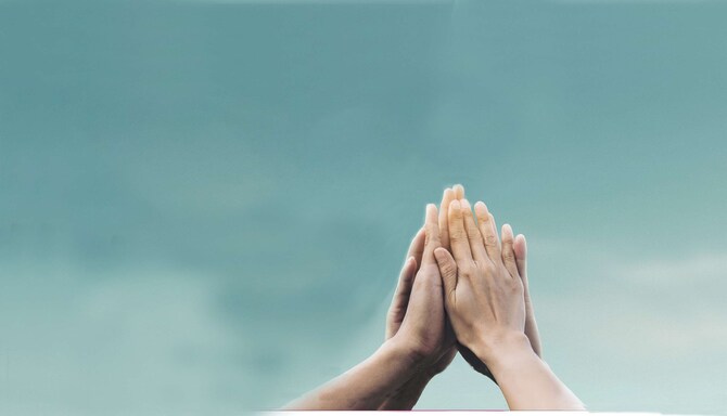 Responsible Business - Hands