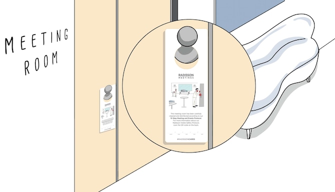 Gezeichnete Darstellung einer Hoteltür mit Türhänger, der die erfolgte Reinigung des Konferenzraumes anzeigt.
