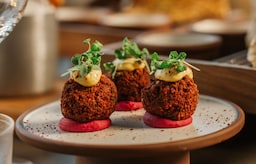 Balaustine Stuttgart - Food and Drinks