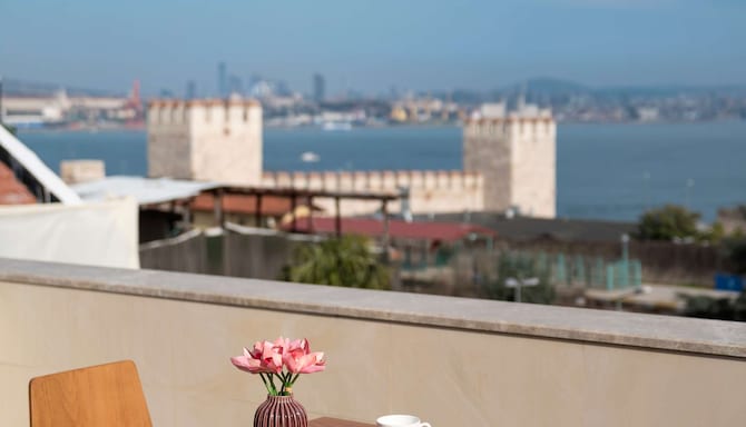Royan Hotel Hagia Sophia Istanbul, a member of Radisson Individuals - Presidential Suite balcony & view