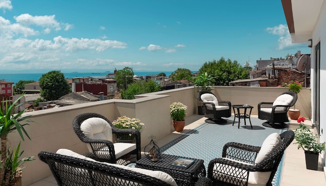 Royan Hotel Hagia Sophia Istanbul, a member of Radisson Individuals - cPresidential Suite - view from balcony