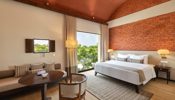 Sarovar Brand - Sarovar Premiere