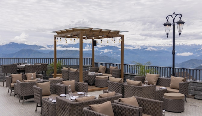 Sarovar Brand - HERO IMAGE