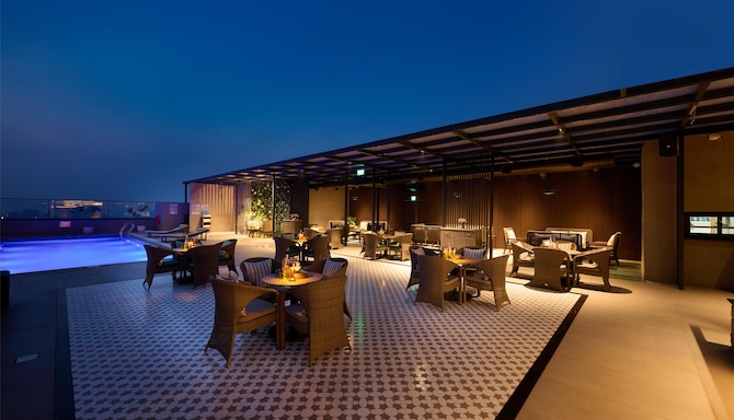 Sarovar Brand - Multimedia block