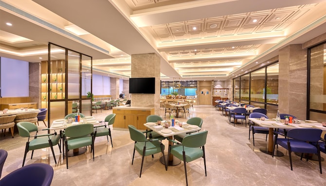 Sarovar Brand - Multimedia block Restaurant