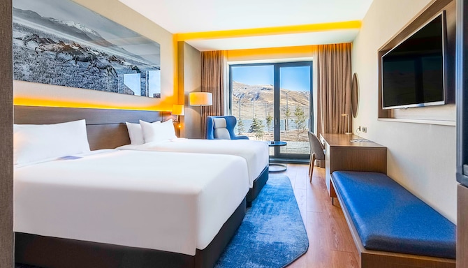 Sky Hotel Erciyes, a member of Radisson Individuals - Standard Room with garden view