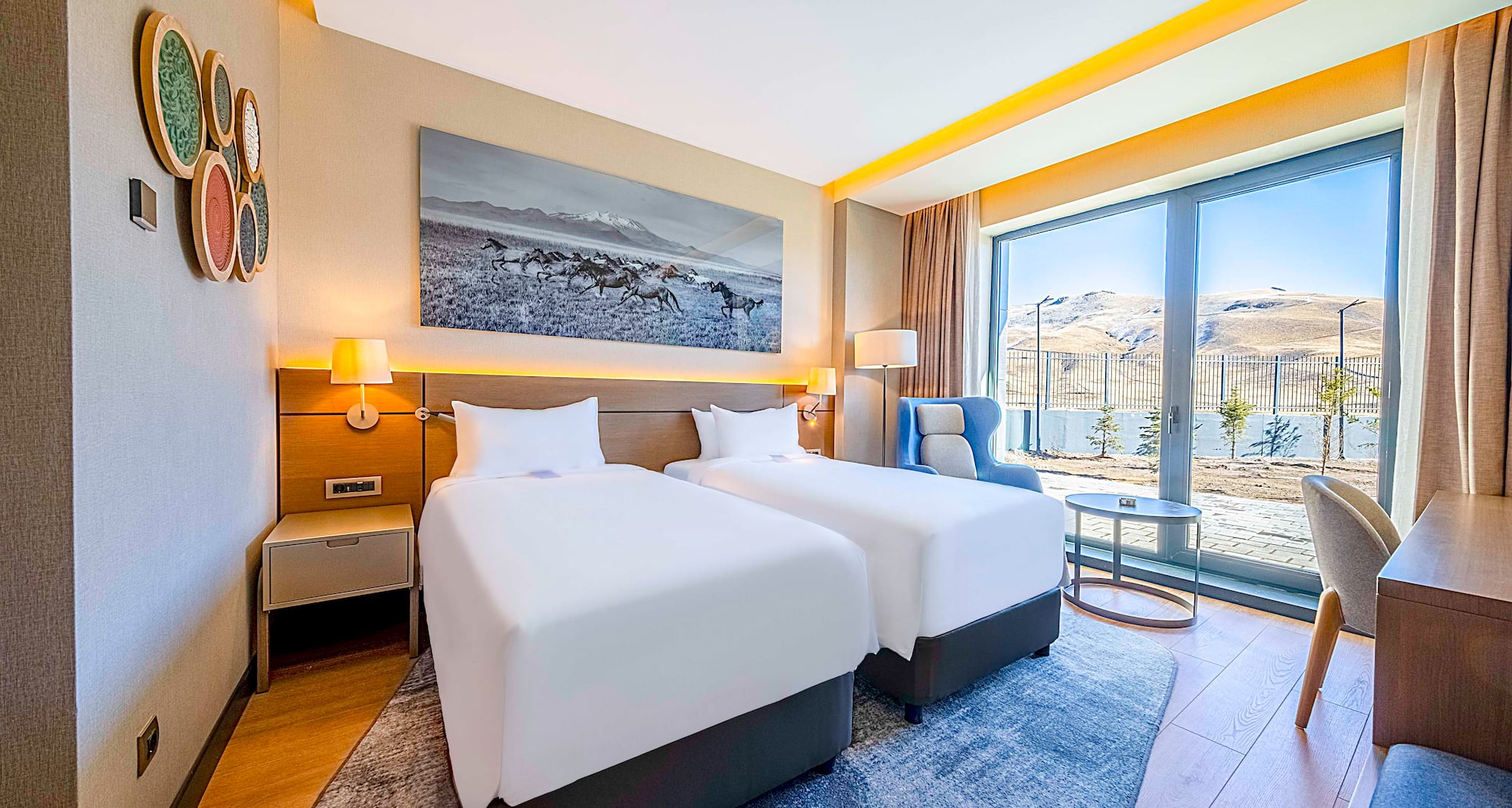 Sky Hotel Erciyes, a member of Radisson Individuals - Standard Room with garden view