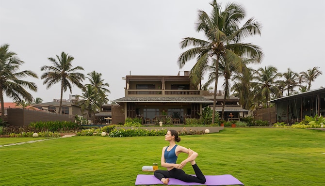 Sstella Empire Beach Resort Goa, a member of Radisson Individuals - Yoga