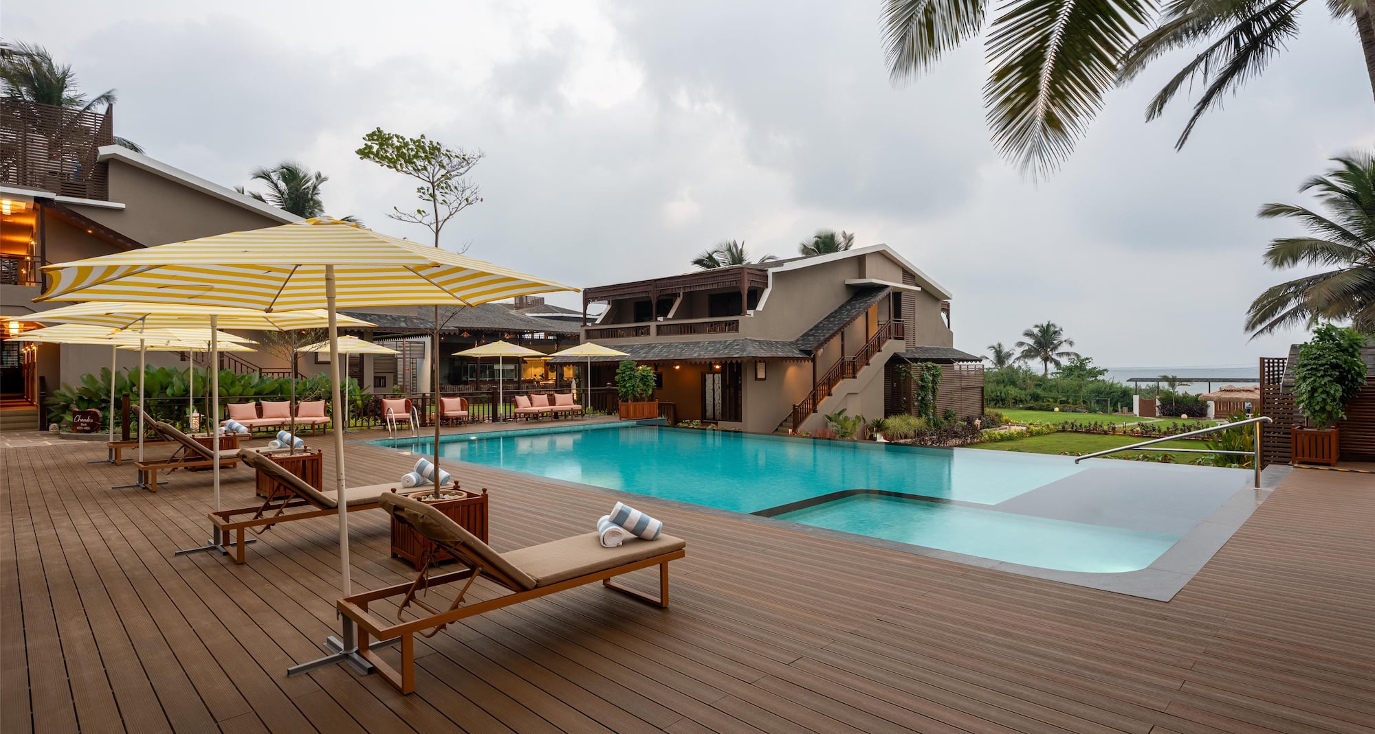 Sstella Empire Beach Resort Goa, a member of Radisson Individuals - Pool