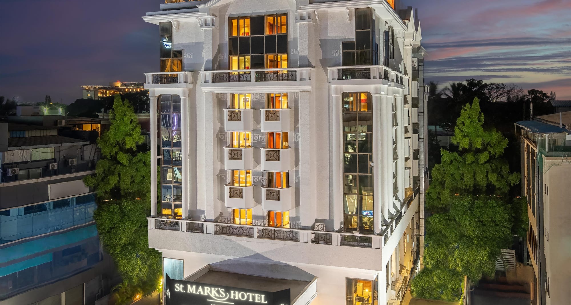 St. Marks Hotel Bengaluru, a member of Radisson Individuals - Facade - Evening Ambience
