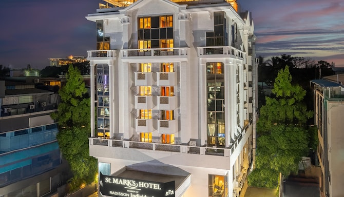 St. Marks Hotel Bengaluru, a member of Radisson Individuals - Vy över fasaden