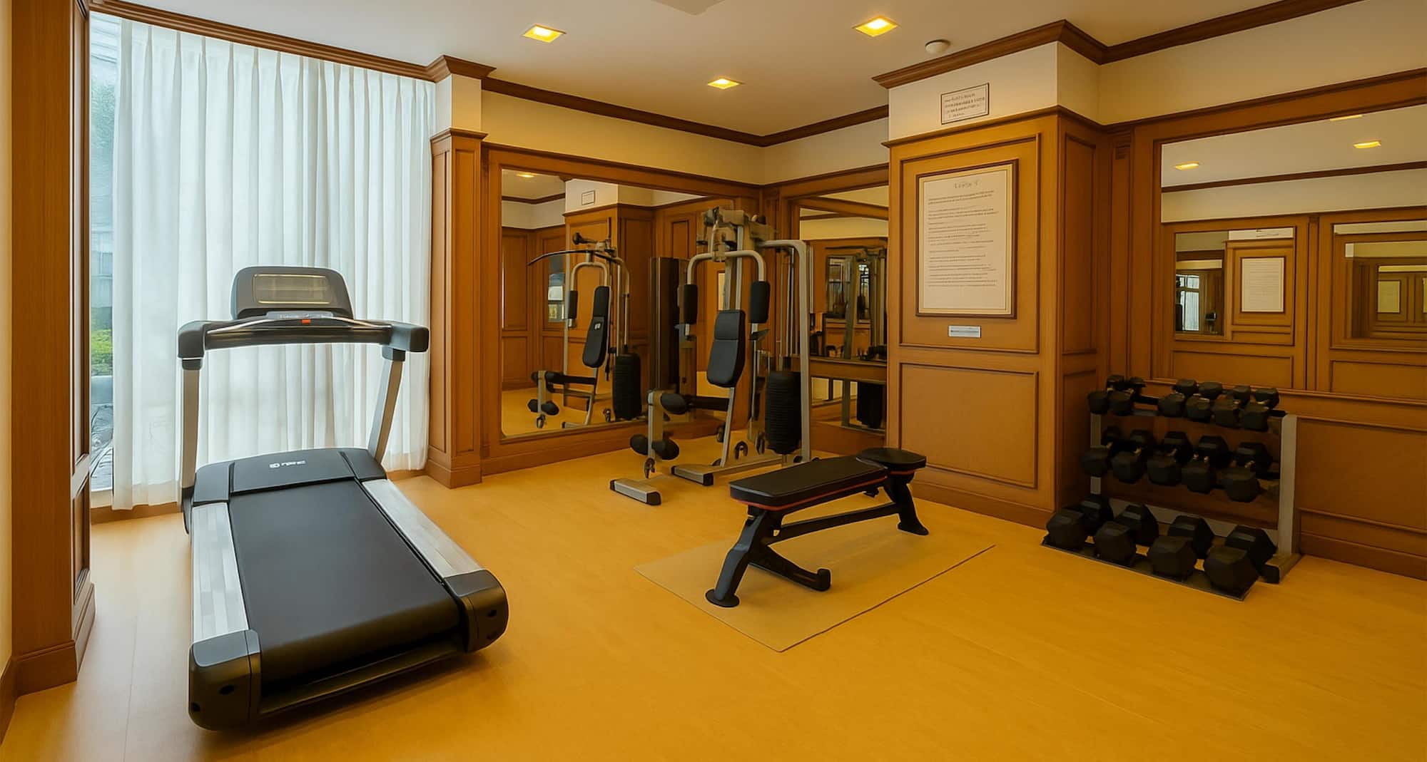 St. Marks Hotel Bengaluru, a member of Radisson Individuals - Gym