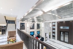 St. Marks Hotel Bengaluru, a member of Radisson Individuals - Lobby