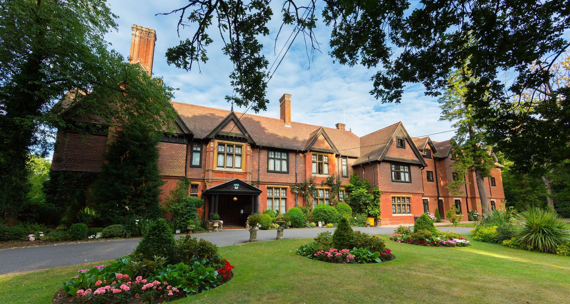 Stanhill Court Hotel, a member of Radisson Individuals - Exterior