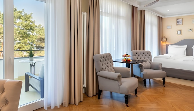 Strandhotel Ahlbeck, a member of Radisson Individuals - Apartment Deluxe