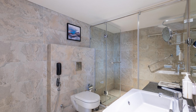 Temple Tree Hotel Shirdi, a member of Radisson Individuals - Family Room