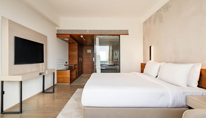 Temple Tree Hotel Shirdi, a member of Radisson Individuals - Standard room