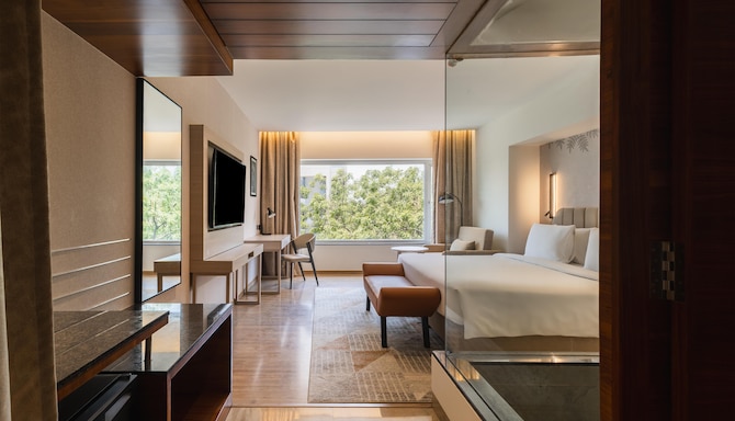 Temple Tree Hotel Shirdi, a member of Radisson Individuals - Suite Room