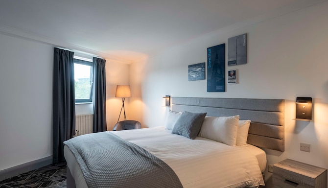 The Bolton Stadium Hotel, a member of Radisson Individuals - Hotellrum