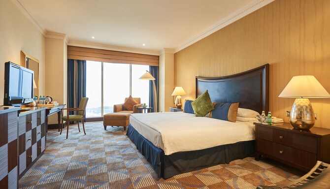 The Diplomat Radisson Blu Hotel, Residence & Spa, Manama - Two Bedroom Apartment
