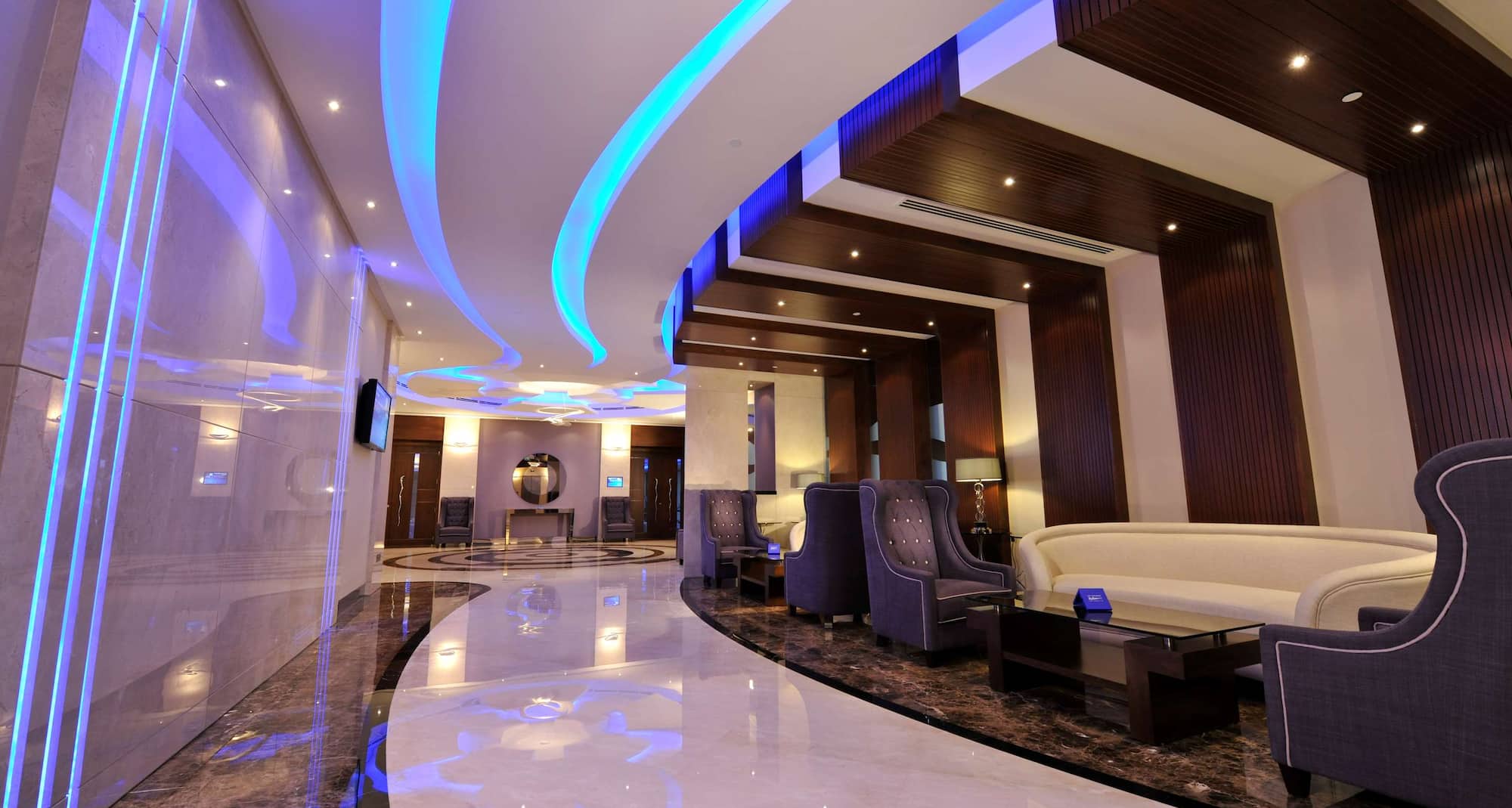 The Diplomat Radisson Blu Hotel, Residence and Spa, Manama - Al Fanar - Foyer