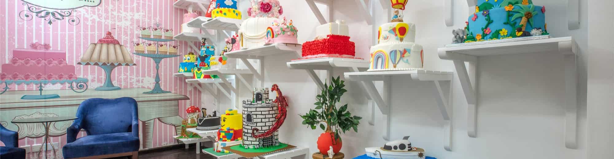 The Diplomat Radisson Blu Hotel, Residence and Spa, Manama - Cake Shop