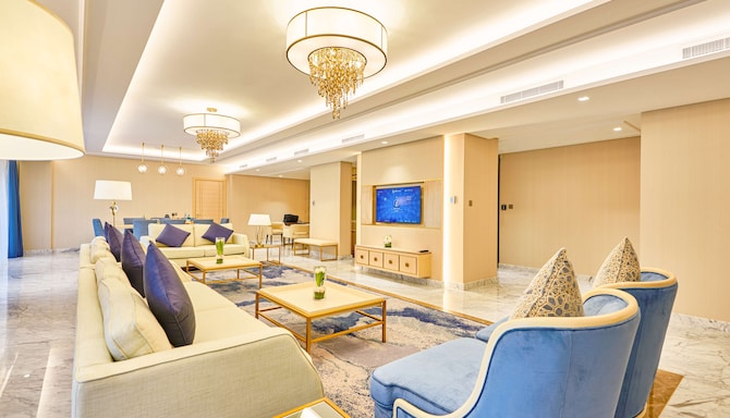 The Diplomat Radisson Blu Hotel, Residence & Spa, Manama - جناح