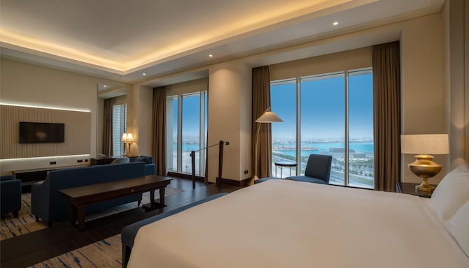 The Diplomat Radisson Blu Hotel, Residence & Spa, Manama - جناح