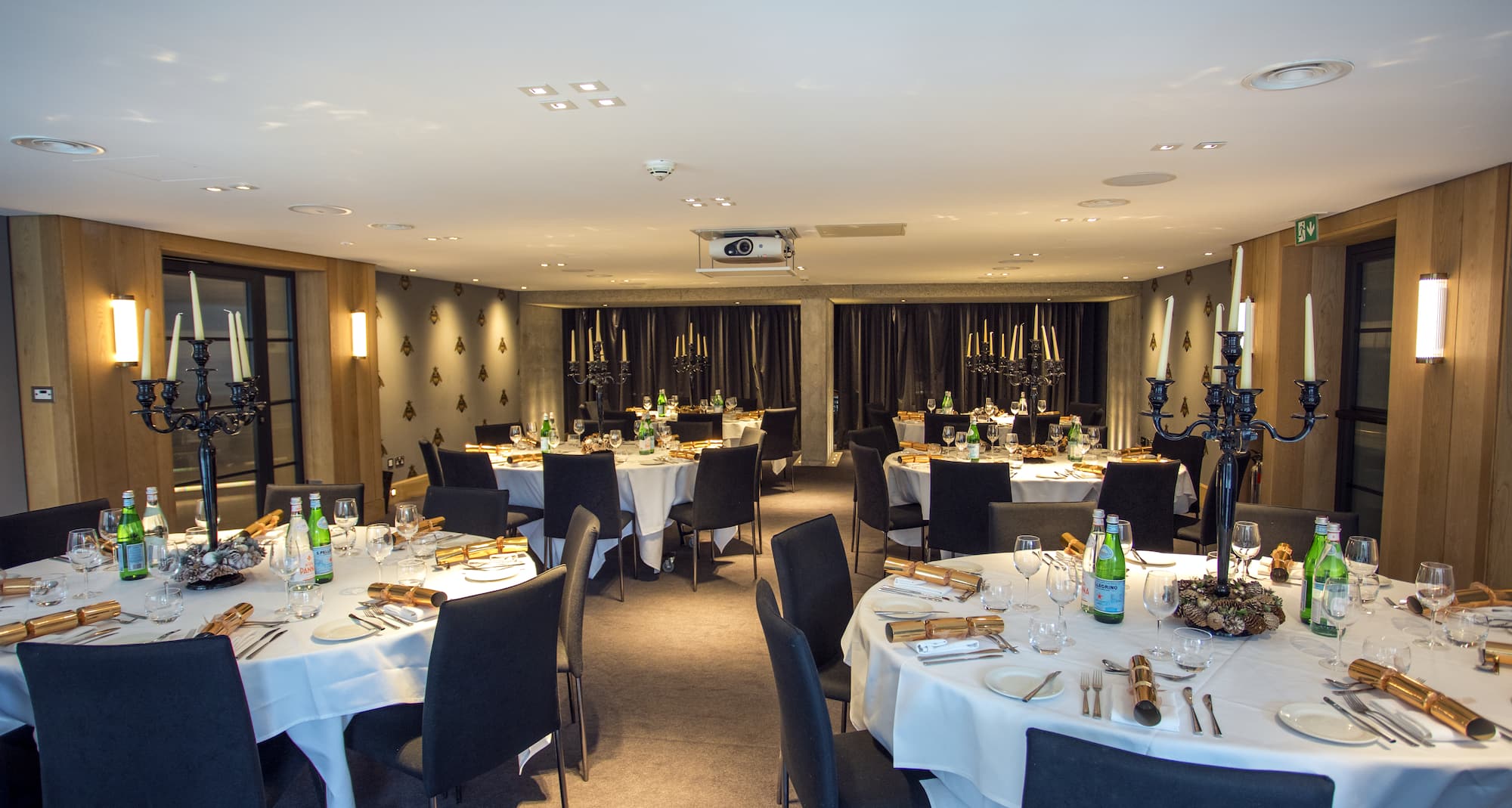 The Edwardian Manchester, A Radisson Collection Hotel - Christmas set up