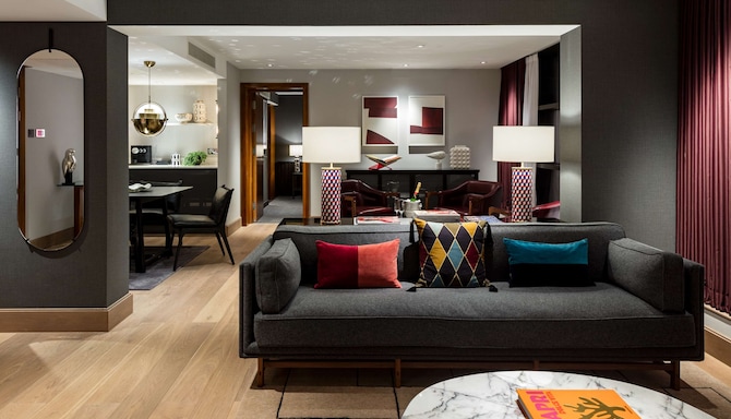 The Edwardian Manchester, A Radisson Collection Hotel - Two Bedroom Penthouse Suite - Lounge