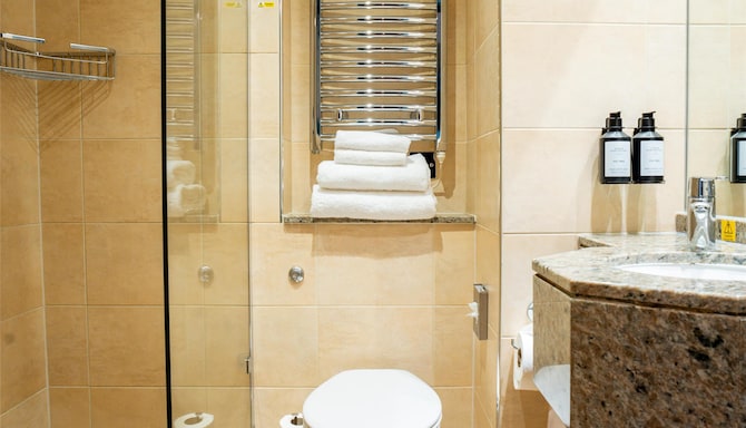 The Gonville Hotel, a member of Radisson Individuals - Guest room